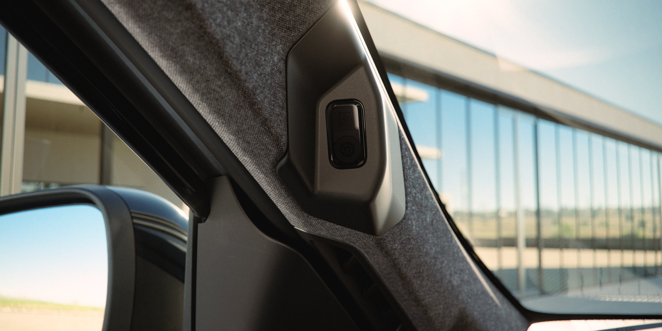 Nové Mitsubishi Eclipse Cross BEV - rozpoznávání obličeje